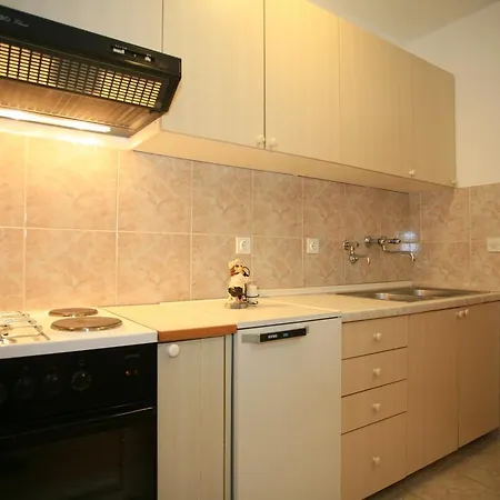 Apartment & Room Dinka, Krk Krk Town Exterior photo